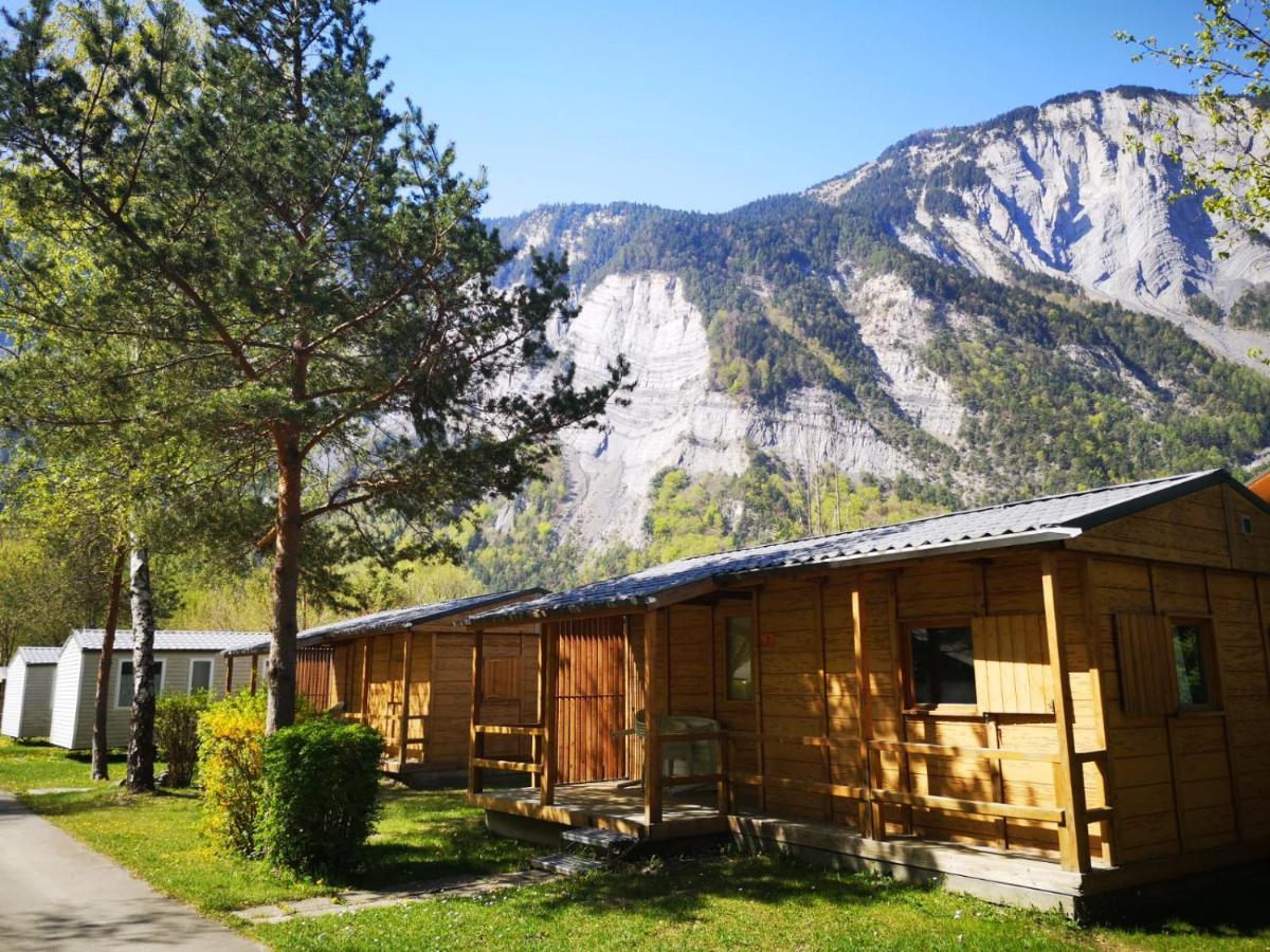 Hotel Camping Le Colporteur Le Bourg-dʼOisans Zewnętrze zdjęcie