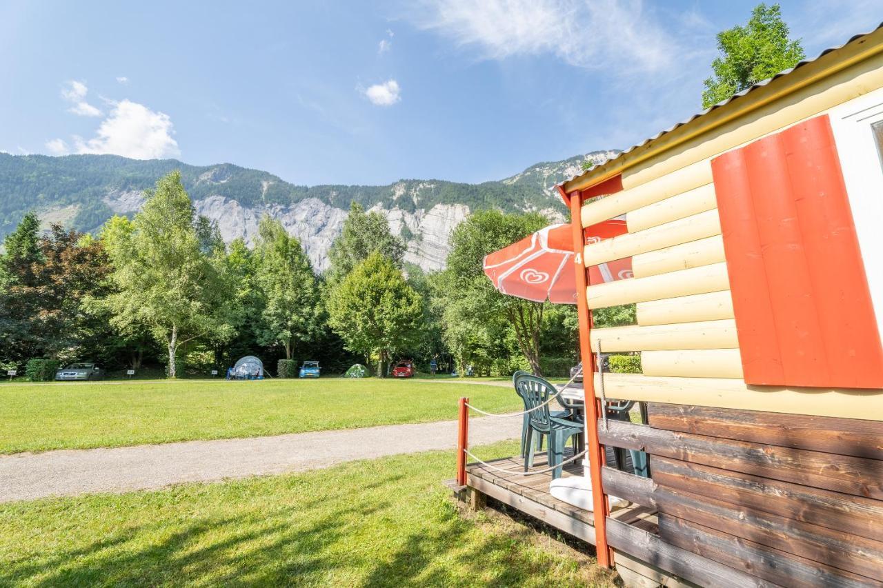 Hotel Camping Le Colporteur Le Bourg-dʼOisans Zewnętrze zdjęcie