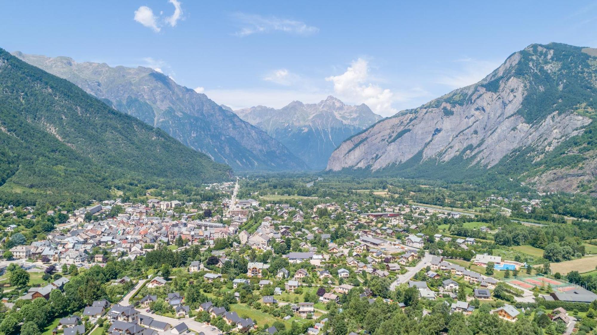 Hotel Camping Le Colporteur Le Bourg-dʼOisans Zewnętrze zdjęcie