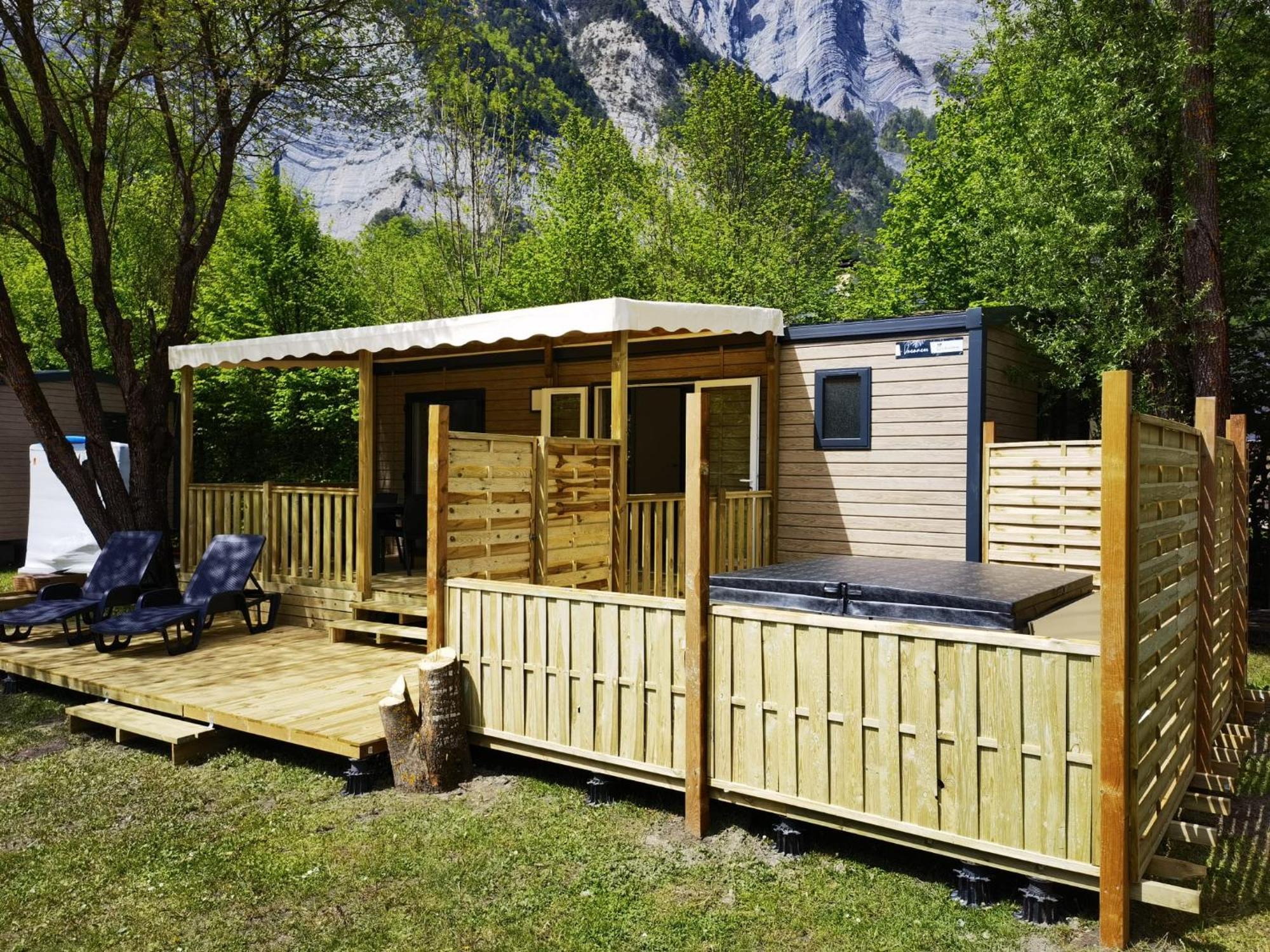 Hotel Camping Le Colporteur Le Bourg-dʼOisans Zewnętrze zdjęcie